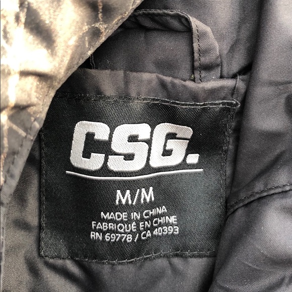 CSG WINDBREAKER- Price can be negotiated - Picture 3 of 3